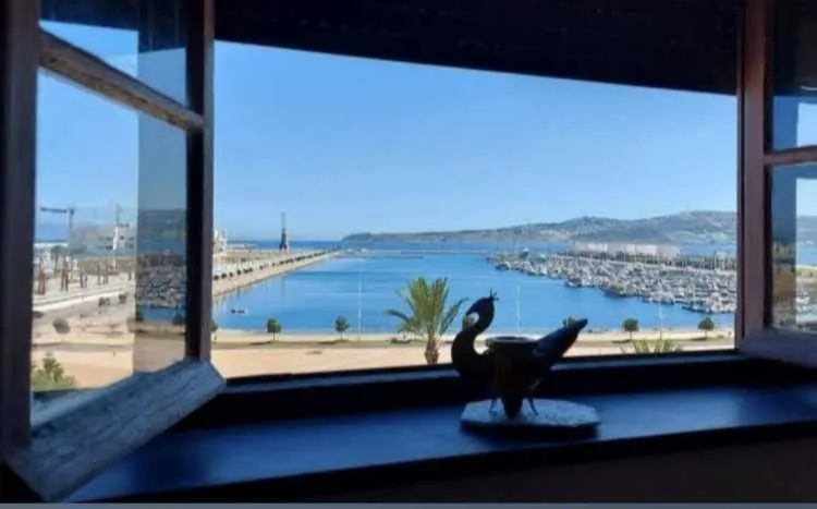 Appartement centre ville avec vue sur la marina - تطوان