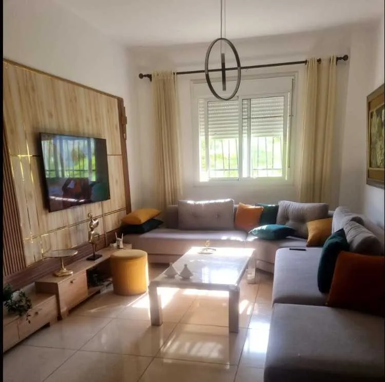 شقة راقية للكراء قرب البحر- cozy artment for rent - طنجة