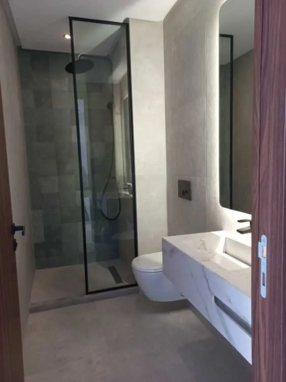 Studio neuf à louer à l'oasis - الدار البيضاء (3)