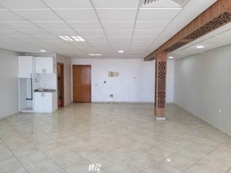 Bureau 83 m2 a louer centre-ville kenitra - القنيطرة (2)