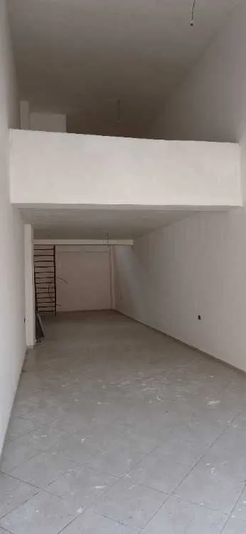 Local commercial neuf a louer - الدار البيضاء (3)