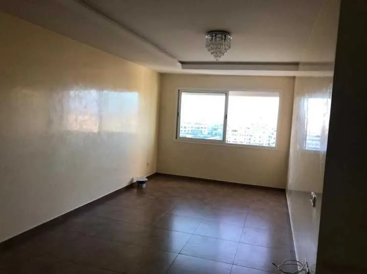 Appartement bien situé à côté de tachfine center - الدار البيضاء