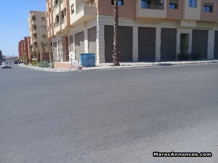 Magasin sur le grand bd chouka - الدار البيضاء