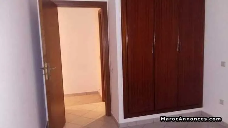 Un tres beau studio à louer - الدار البيضاء