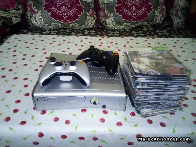 Xbox 360 slim 250 gb - الدار البيضاء