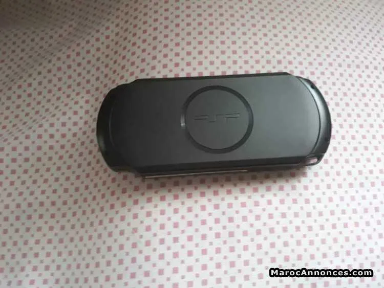 Psp street bon etat noir - الدار البيضاء (3)