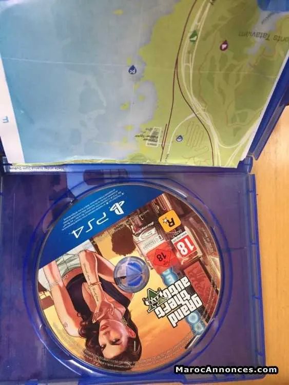 Ps4 500gb tres bonne etat et 2 jeux - الدار البيضاء (3)