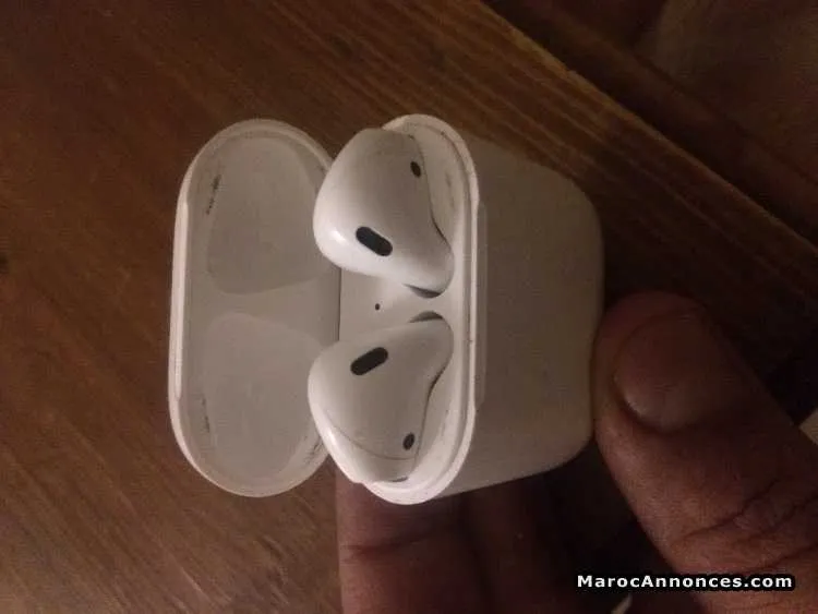 Airpods apple original - الدار البيضاء