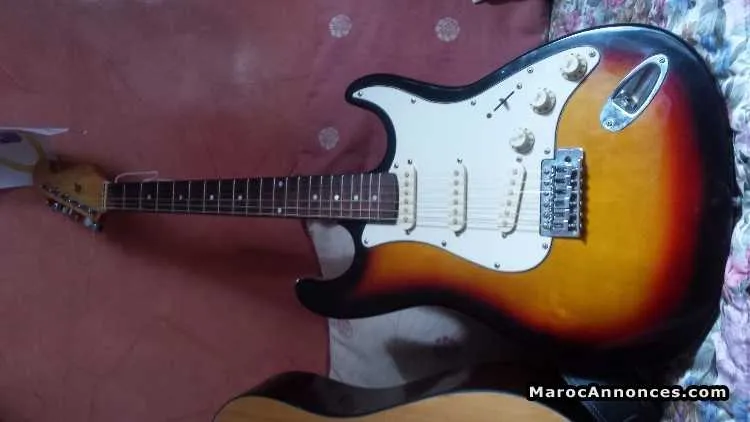 Guitare électrique parrot - الدار البيضاء (3)