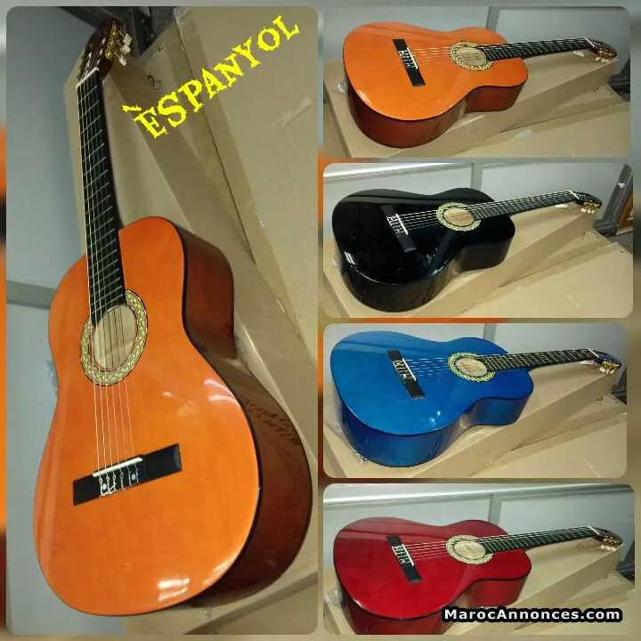 Guitar èspanyol avec housse fander - الدار البيضاء