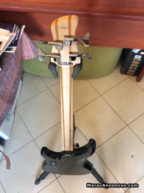 Vend basse yamaha et ampli - الدار البيضاء (2)