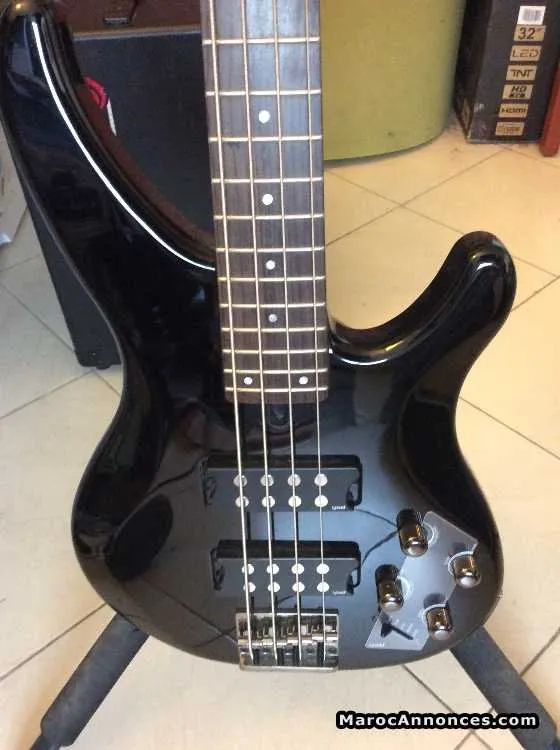 Vend basse yamaha et ampli - الدار البيضاء (3)