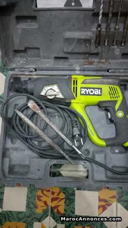Perforateur ryobi avec méches et burin,pique sds - الدار البيضاء