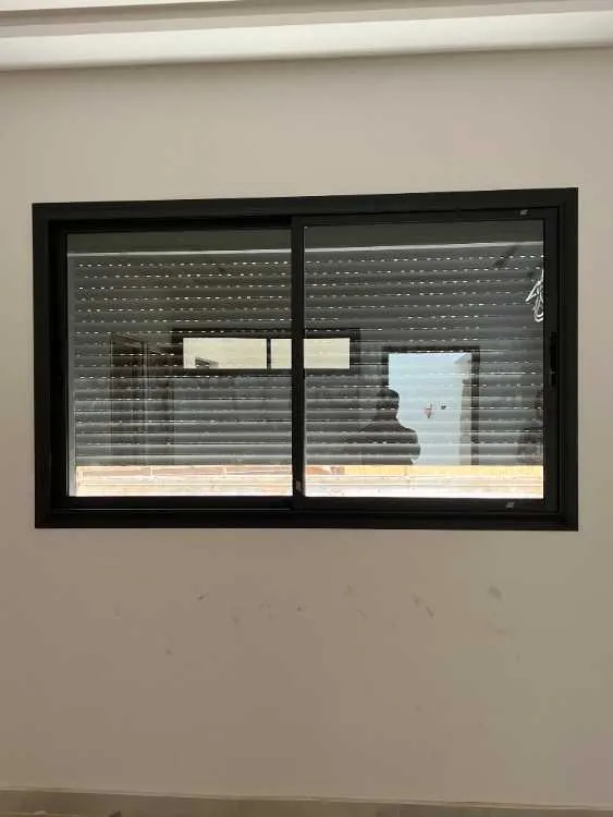 Service professionnel de menuiserie aluminium - مكناس