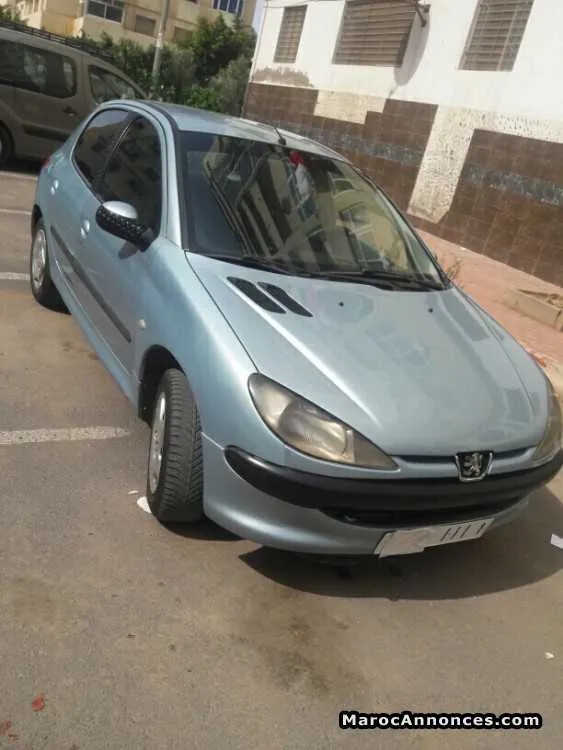 Peugeot 206 en bon etat - الدار البيضاء (2)