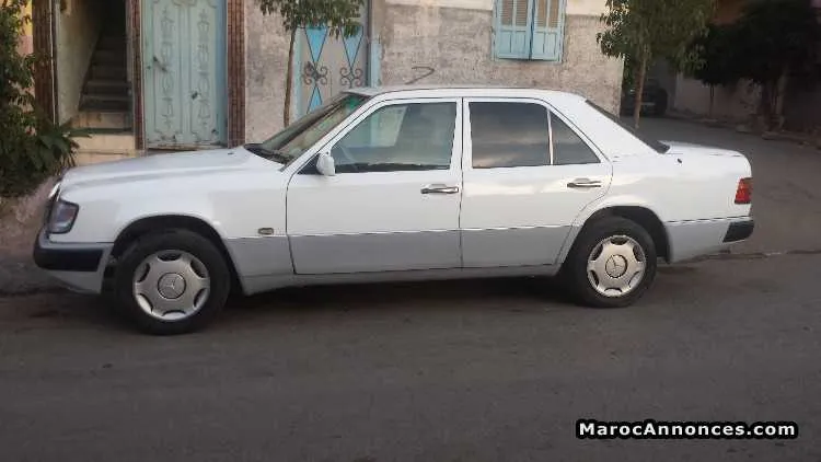 Mercedes 200 diesel mod 91 - الدار البيضاء