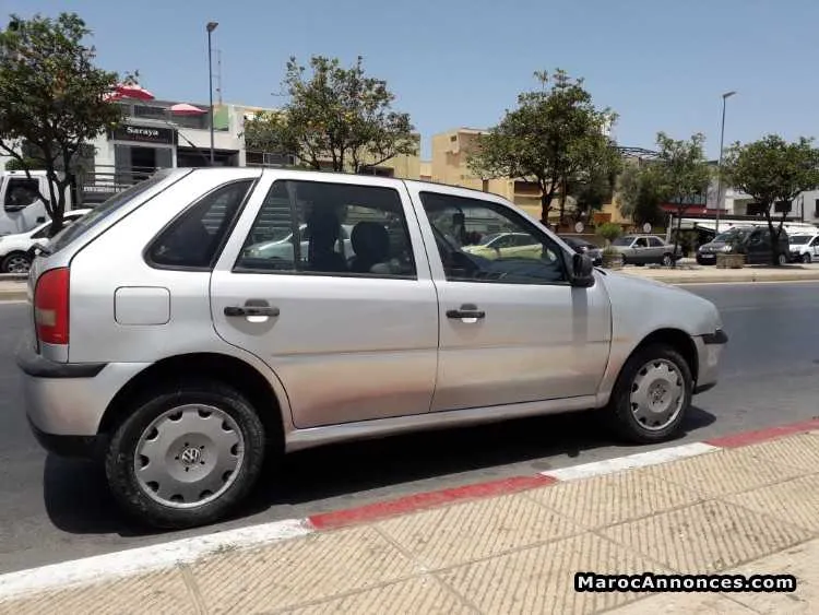 Volkswagen gol bien entretenue - 2006 - الدار البيضاء (3)