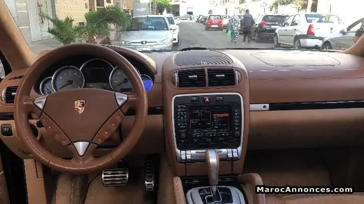 Cayenne gts - الدار البيضاء