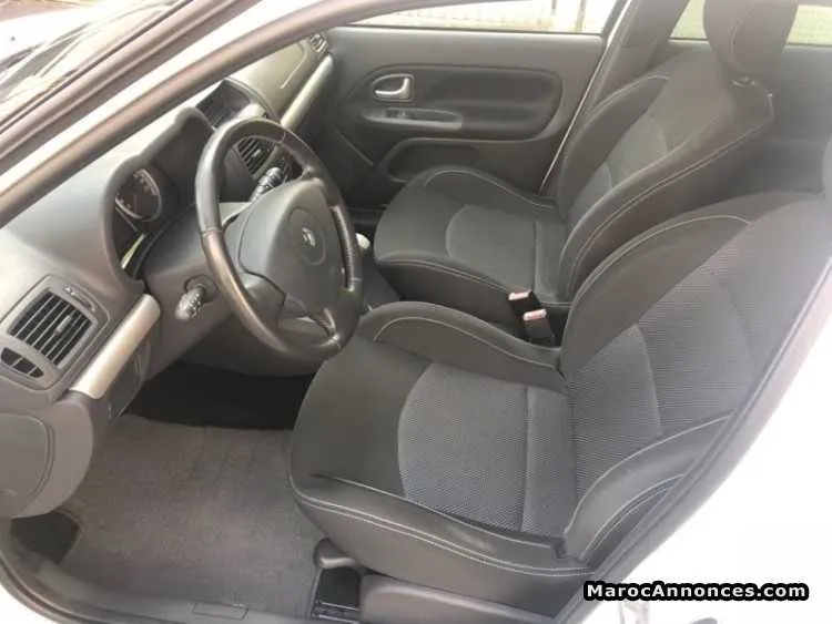Renault clio essence - الدار البيضاء (2)
