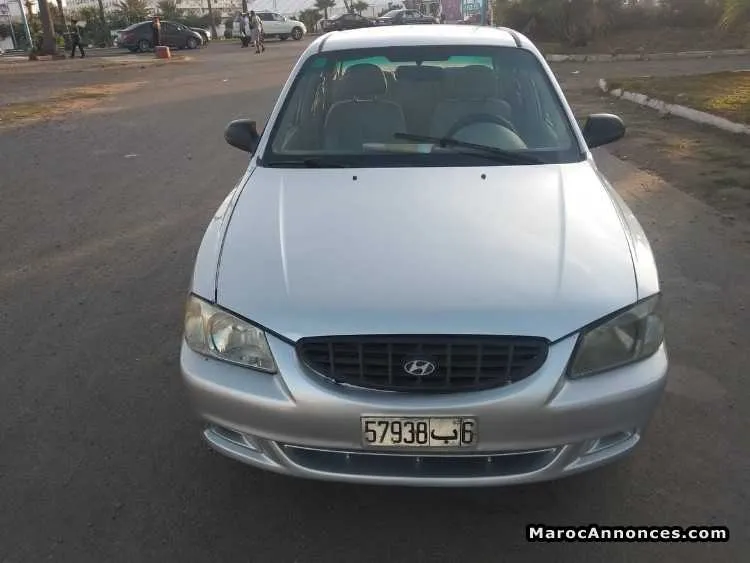 Hyundai accent diesel -2006 avec clim - الدار البيضاء (2)