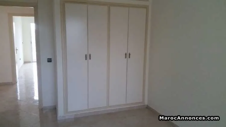شقة فاخرة للبيع الطابق الثاني121 متر appartement - الدار البيضاء (3)