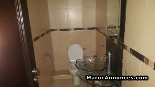 Appartement à louer à maarif dans une résidence - الدار البيضاء
