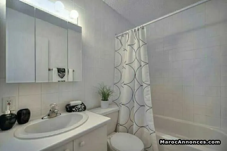Appartement sur rue la fontaine gueliz - الدار البيضاء (3)