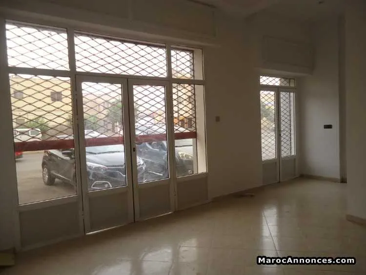 Local 80m² à louer oujda - الدار البيضاء (3)