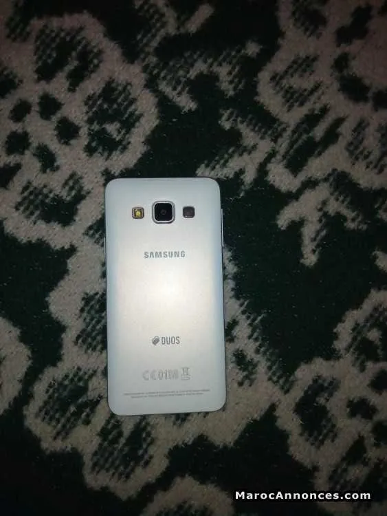 Samsung a3 a vendre - الدار البيضاء (2)