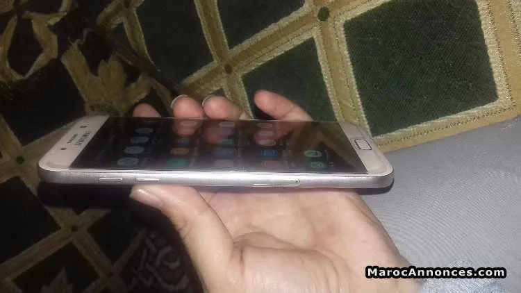 Samsung galaxy a7 2017 - الدار البيضاء (3)