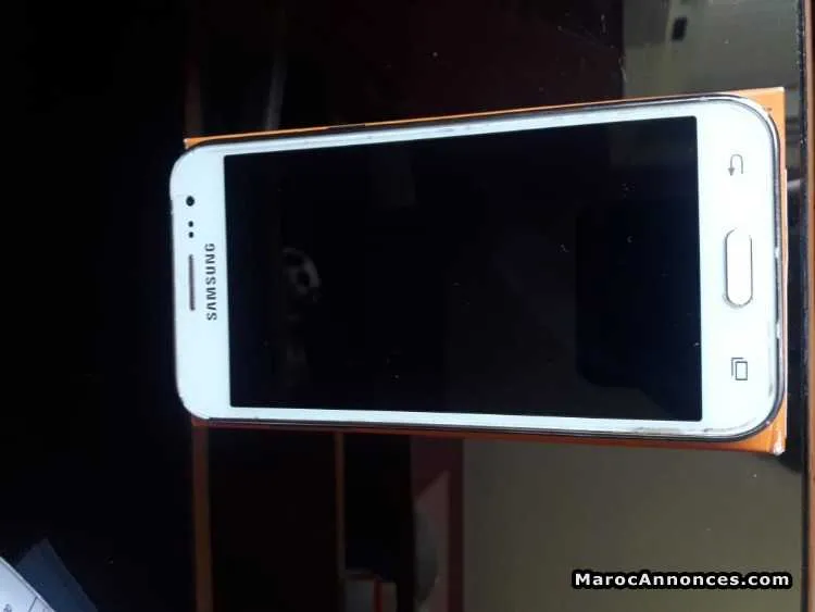 Samsung  galaxy j2 - الدار البيضاء (2)
