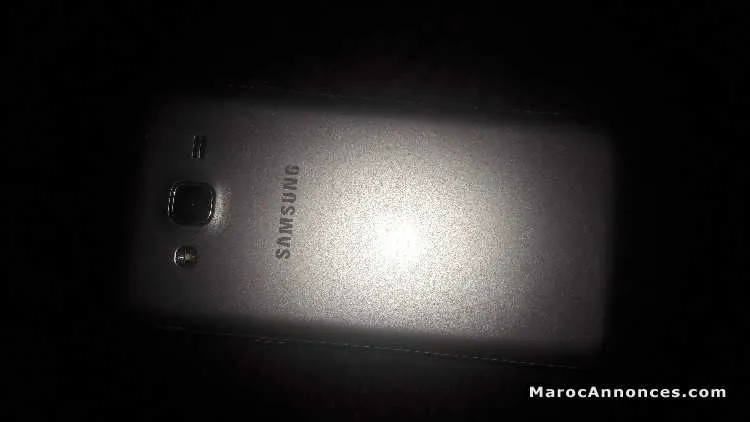 Samsung j3/6 2016 - الدار البيضاء (2)