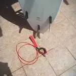 A vendre surfboard 6.6 epoxy avec leash et 3 fins - الدار البيضاء