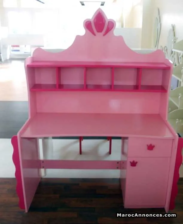 Bureau pour enfants - الدار البيضاء
