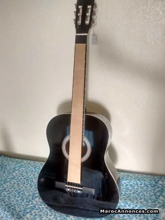 Guitare - الدار البيضاء (2)