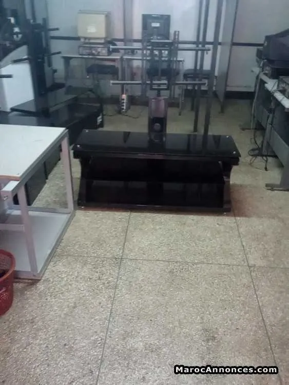 Vente meuble tv en verre noir - الدار البيضاء