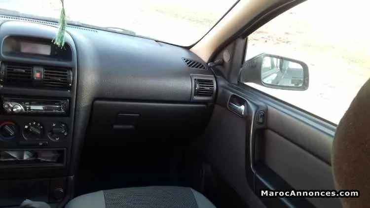 Opel astra gm - الدار البيضاء