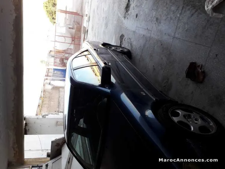 Mercedes classe c 220 - الدار البيضاء (2)