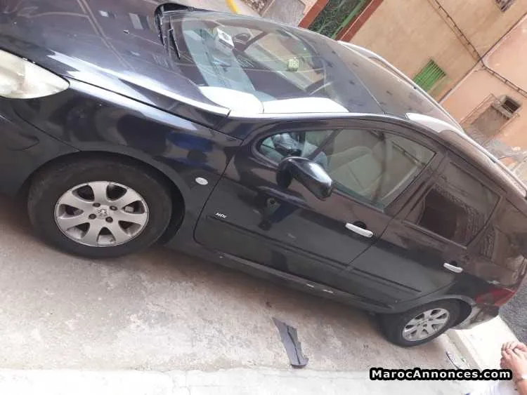 Peugeot  307 - الدار البيضاء (2)