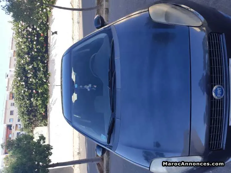 Vente voiture punto - الدار البيضاء