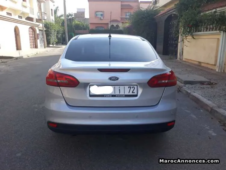 Ford focus berline version sport - الدار البيضاء