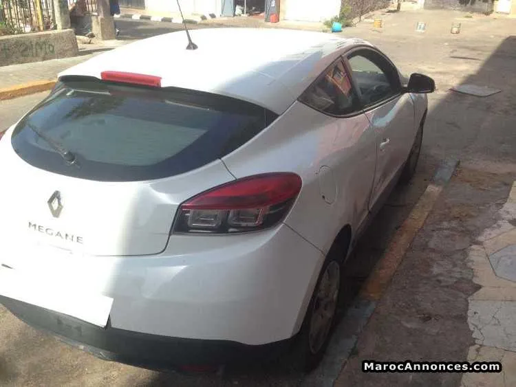Renault, megane coupe - 2013 - - الدار البيضاء (3)