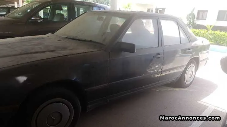 Mercedes e200 - الدار البيضاء