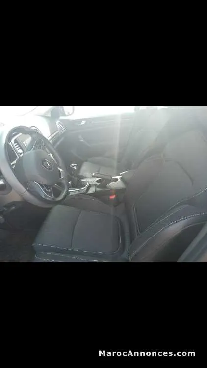 Mégane 4 à vendre - الدار البيضاء (3)