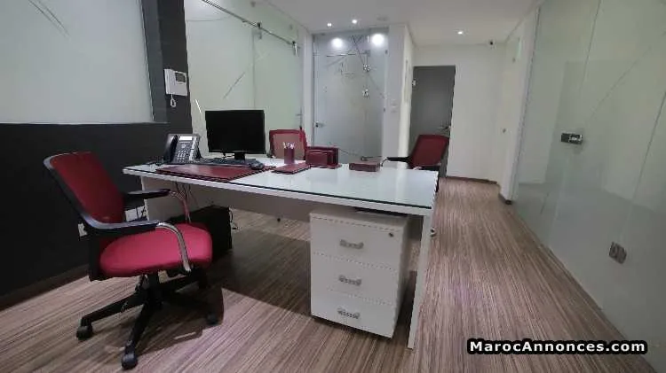 Bureau de 130 m2 à rabat agdal - الدار البيضاء