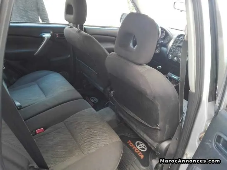 Toyota rav4 - الدار البيضاء (2)