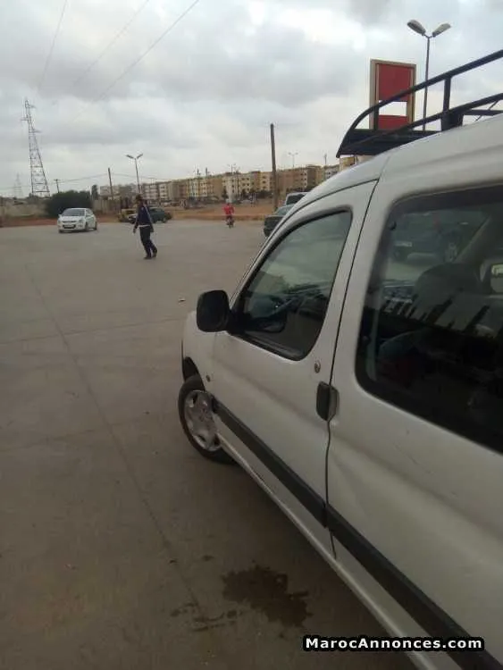 Peugeot partner a vendre - الدار البيضاء (3)