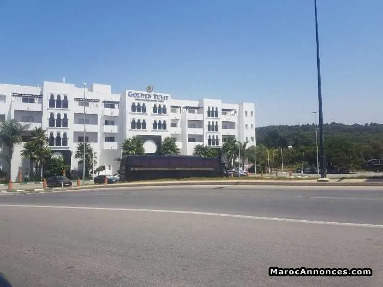 Terrain 2200 m2 zone villa prés hôtel golden tulip - الدار البيضاء
