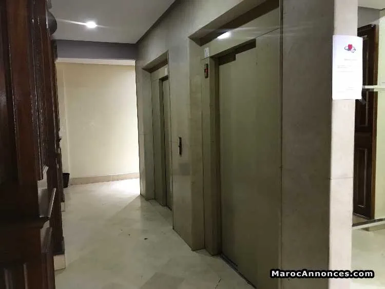 Bureau à vendre à casablanca - الدار البيضاء (2)