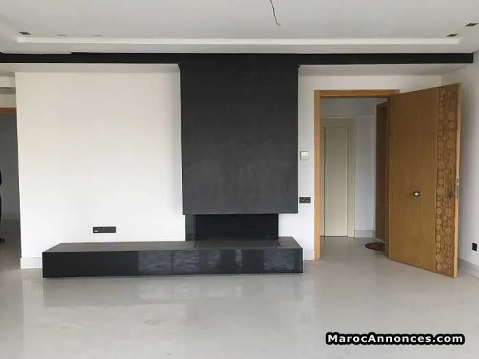 Appartement 130 m² à louer, racine, casa - الدار البيضاء